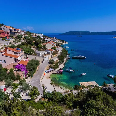 Katja In * Mittel-dalmatien 3*