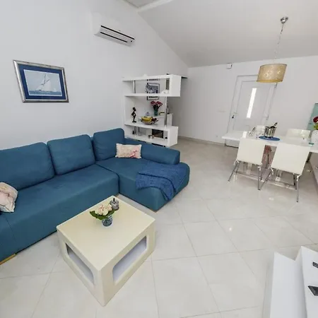 Guest house Katja In * Mittel-dalmatien 3*