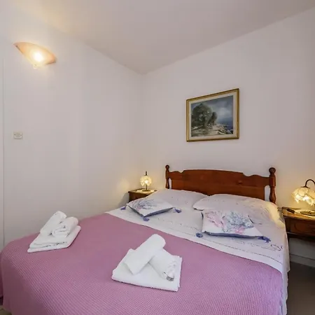 Katja In * Mittel-dalmatien Guest house Vinisce