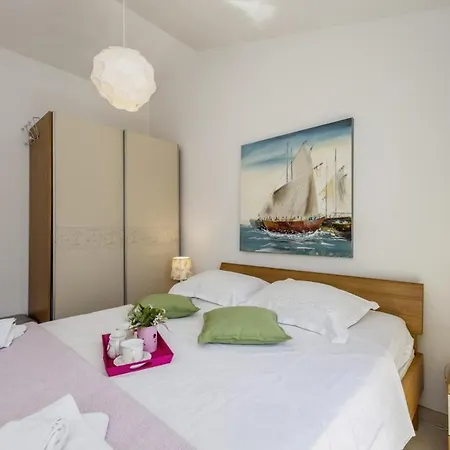 Guest house Katja In * Mittel-dalmatien 3*